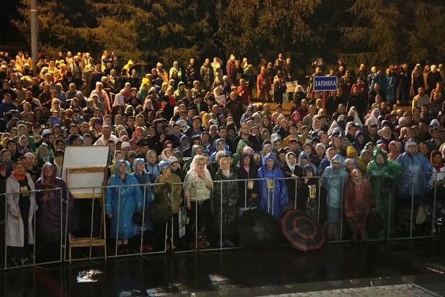 В Екатеринбурге почтили память святых Царственных страстотерпцев